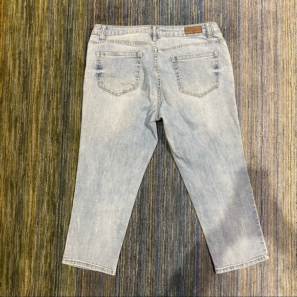 Kenneth Cole Reaction Jeans - Picture 7 of 8